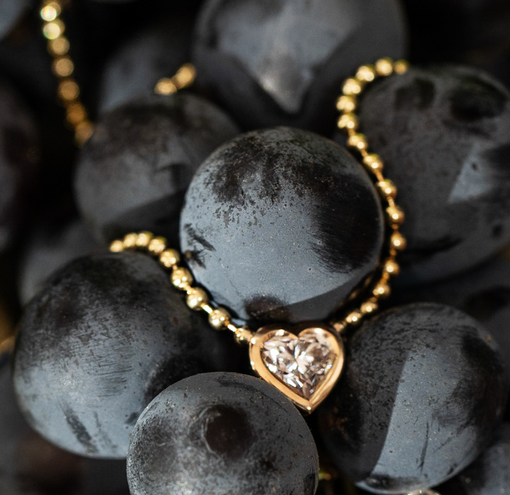 The Beaded diamond heart necklace on organic grapes. Shop Sophie Ratner's fine jewelry holiday gift guide. Get a free diamond gift with orders $1,000+ Treat yourself, because you know your taste bestt.
