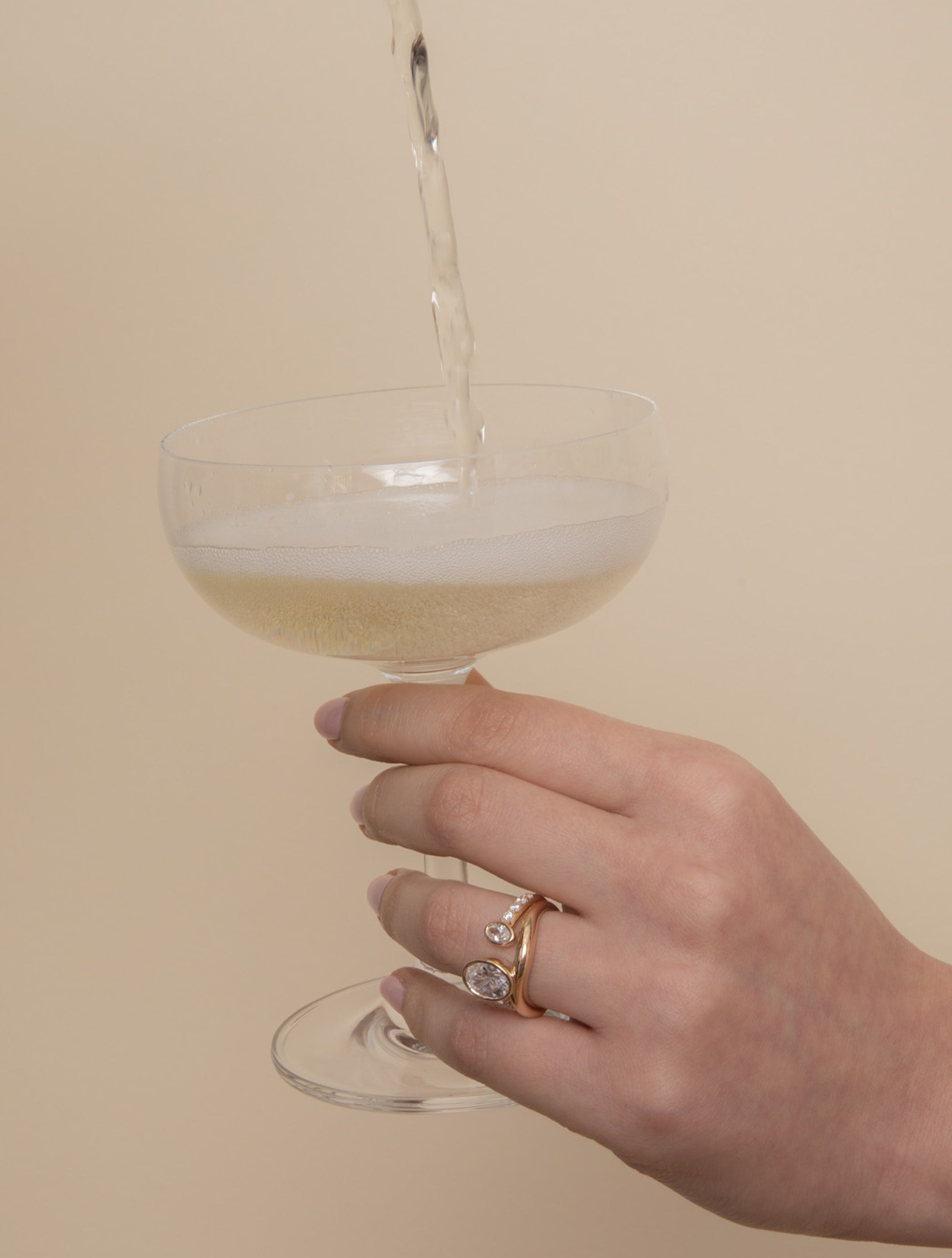 Solo Oval Engagement Ring