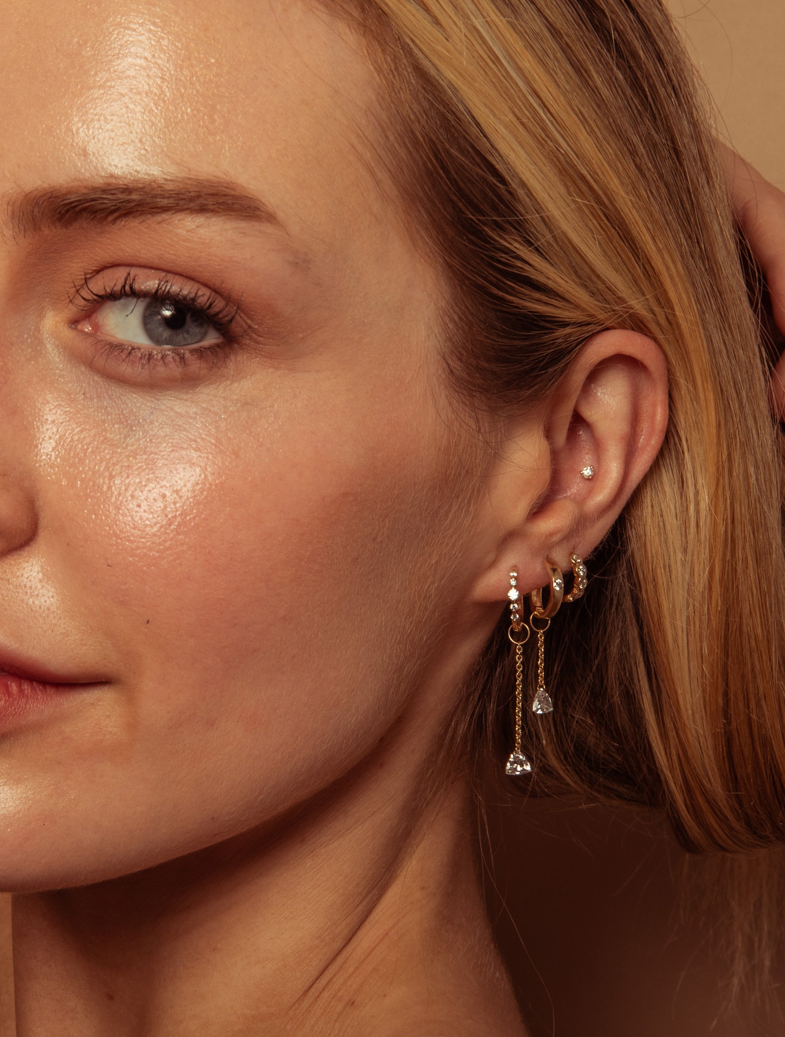 Wide Hoop with Diamond