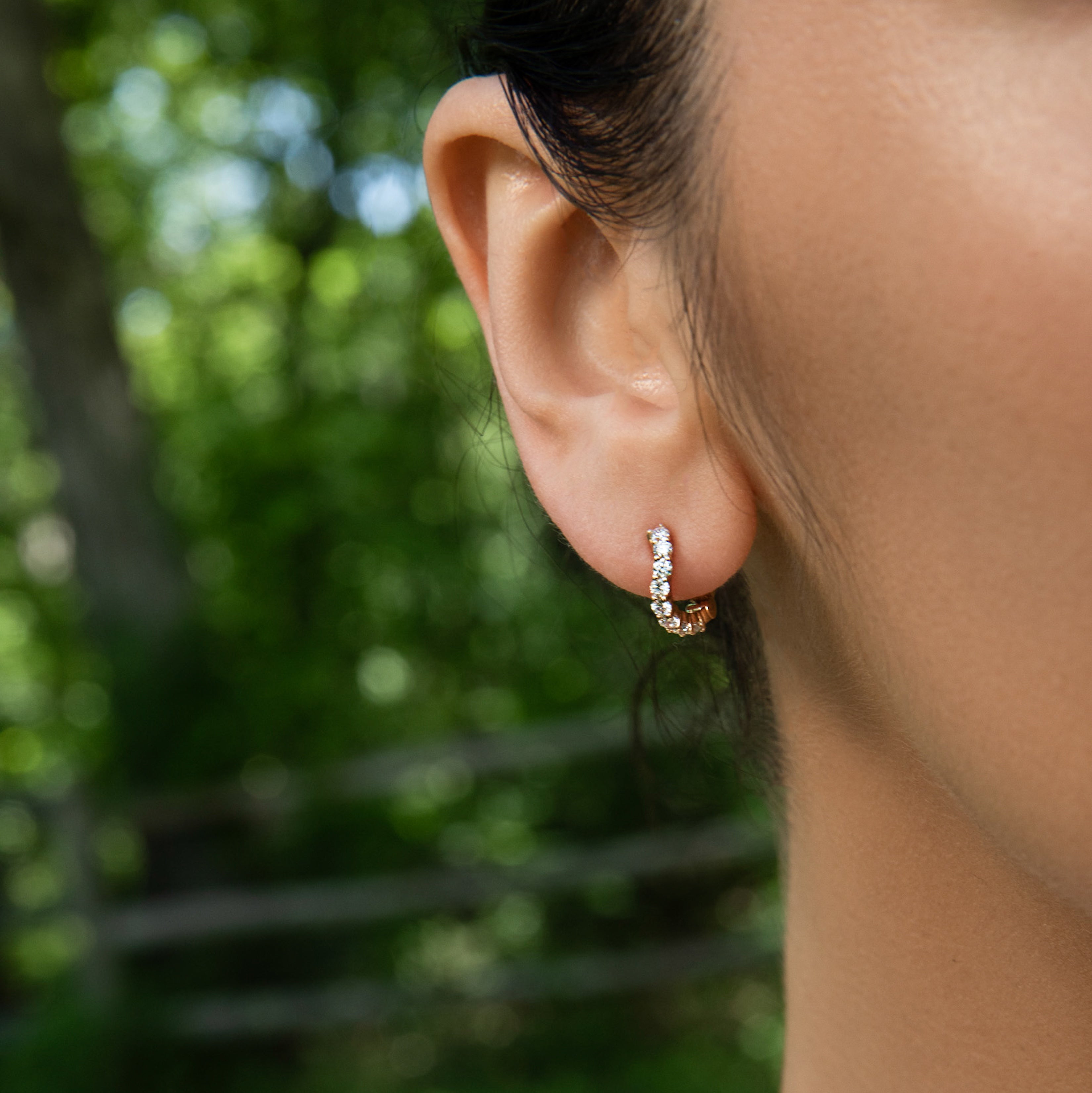 Double Prong Wave Hoop