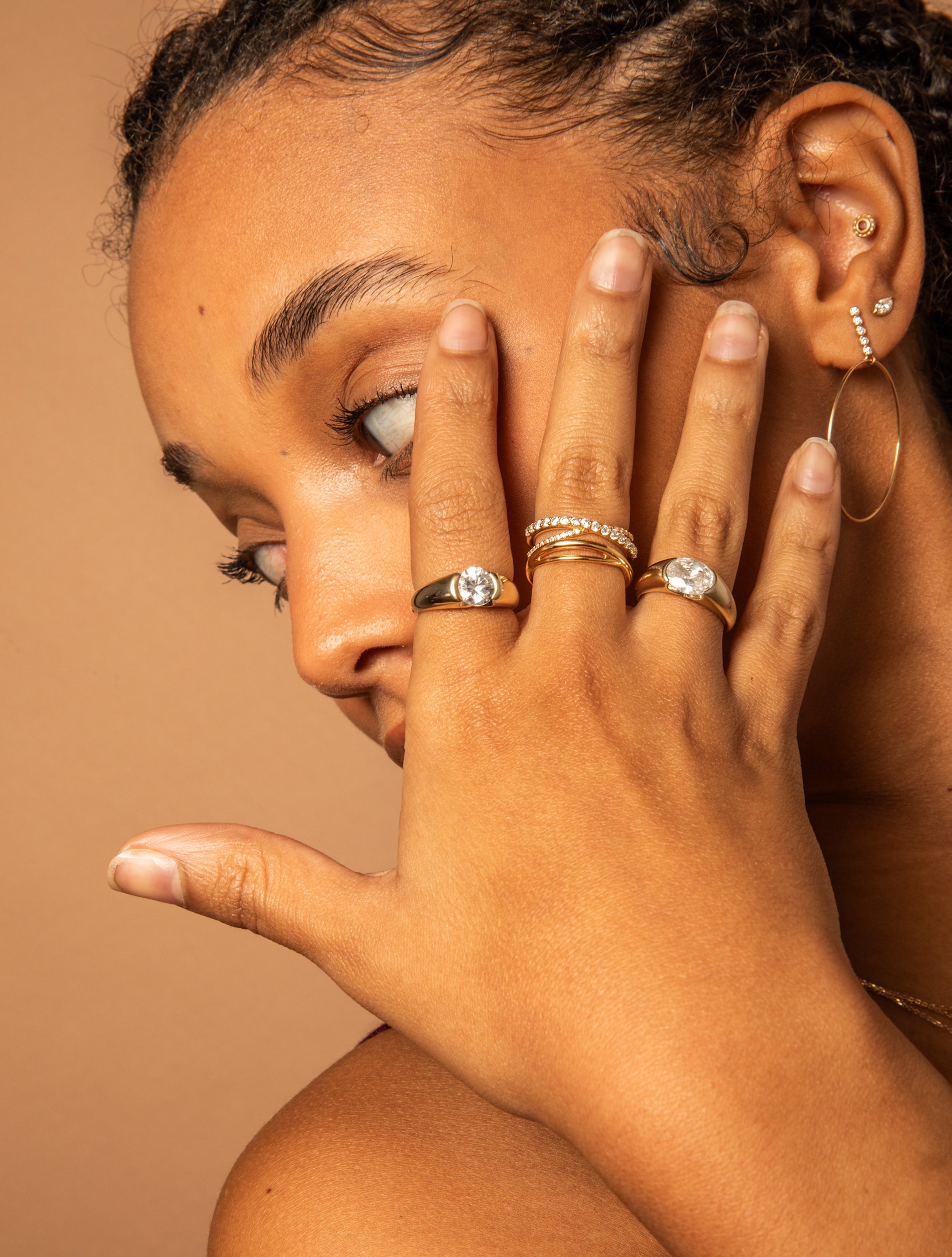 Round Cut Signet Ring