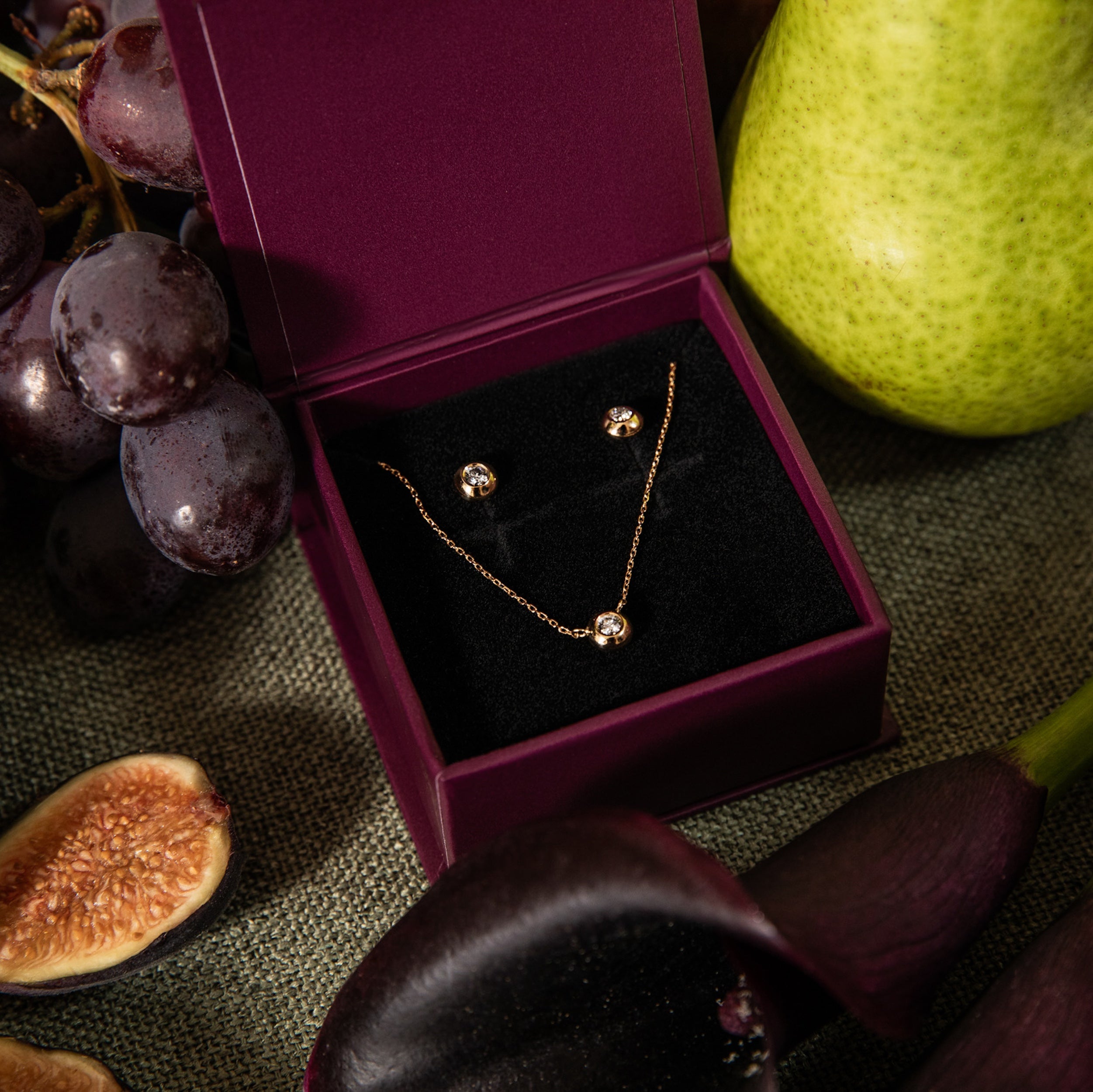 Free Holiday Gift Box: Diamond Studs & Necklace