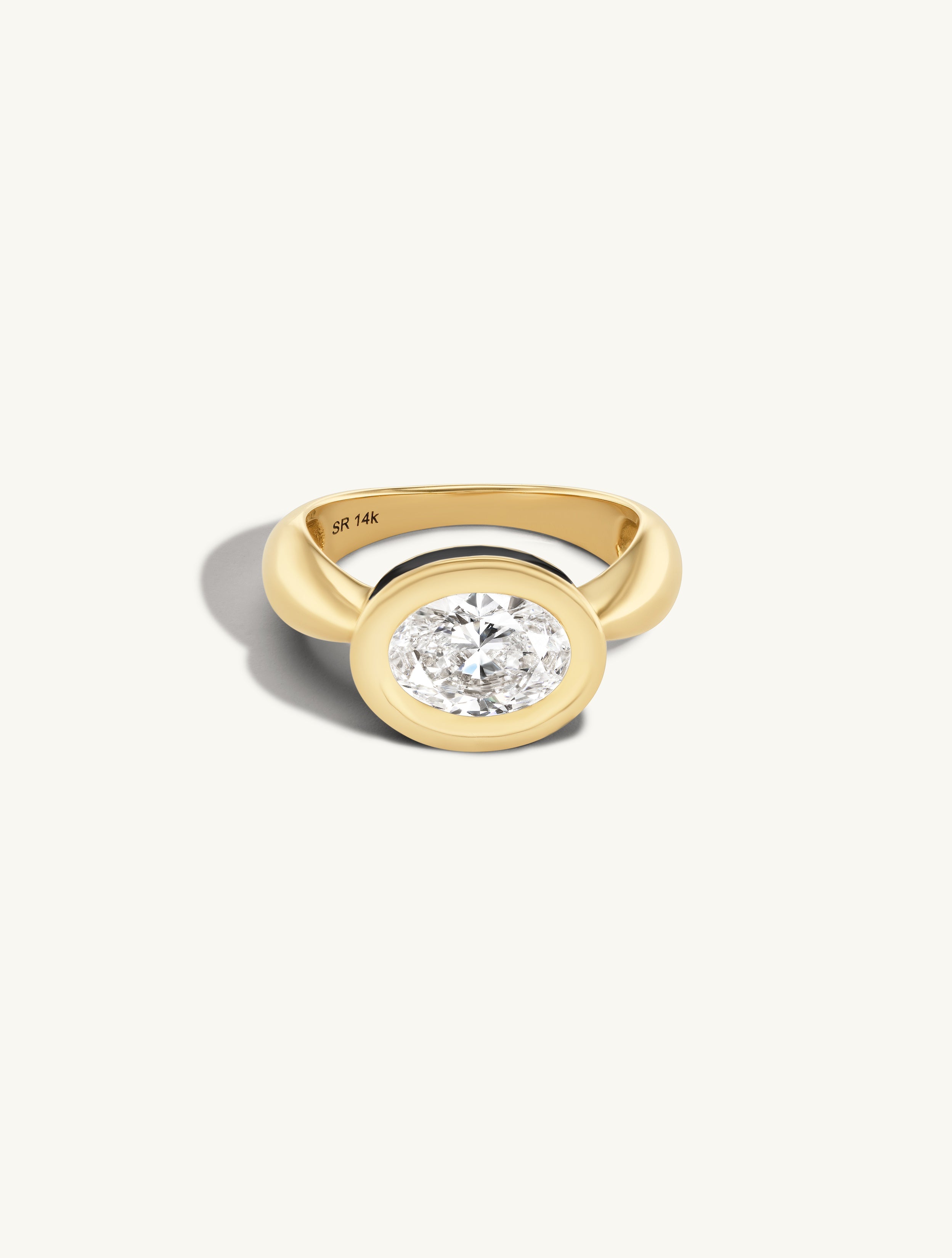 ☆関税込☆VINTAGE HOLLYWOOD★Star Beam Ring★ SRJ x ZM Oval Diamond and Enamel Ring