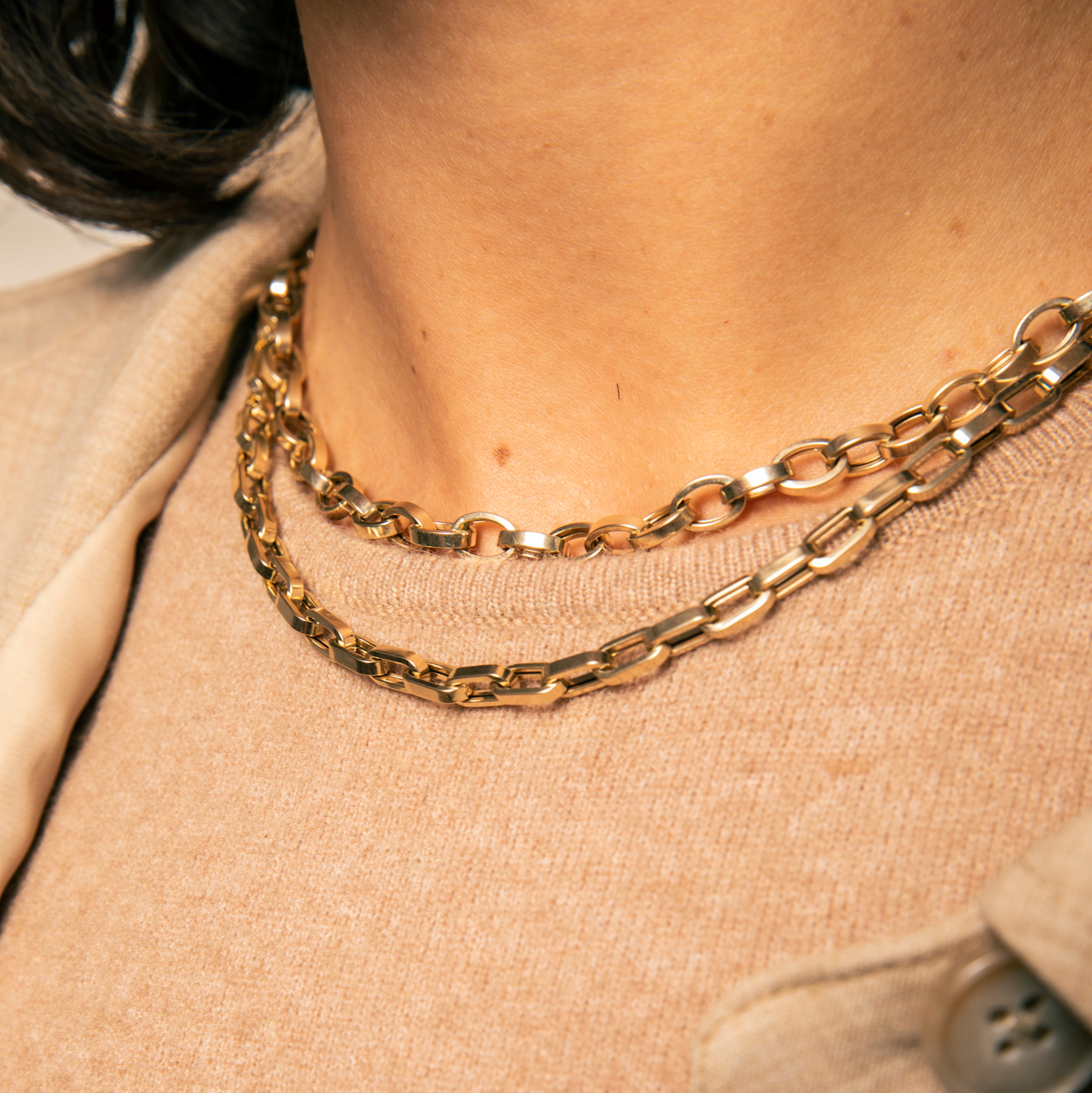 Chunky Flat Oval Chain Necklace