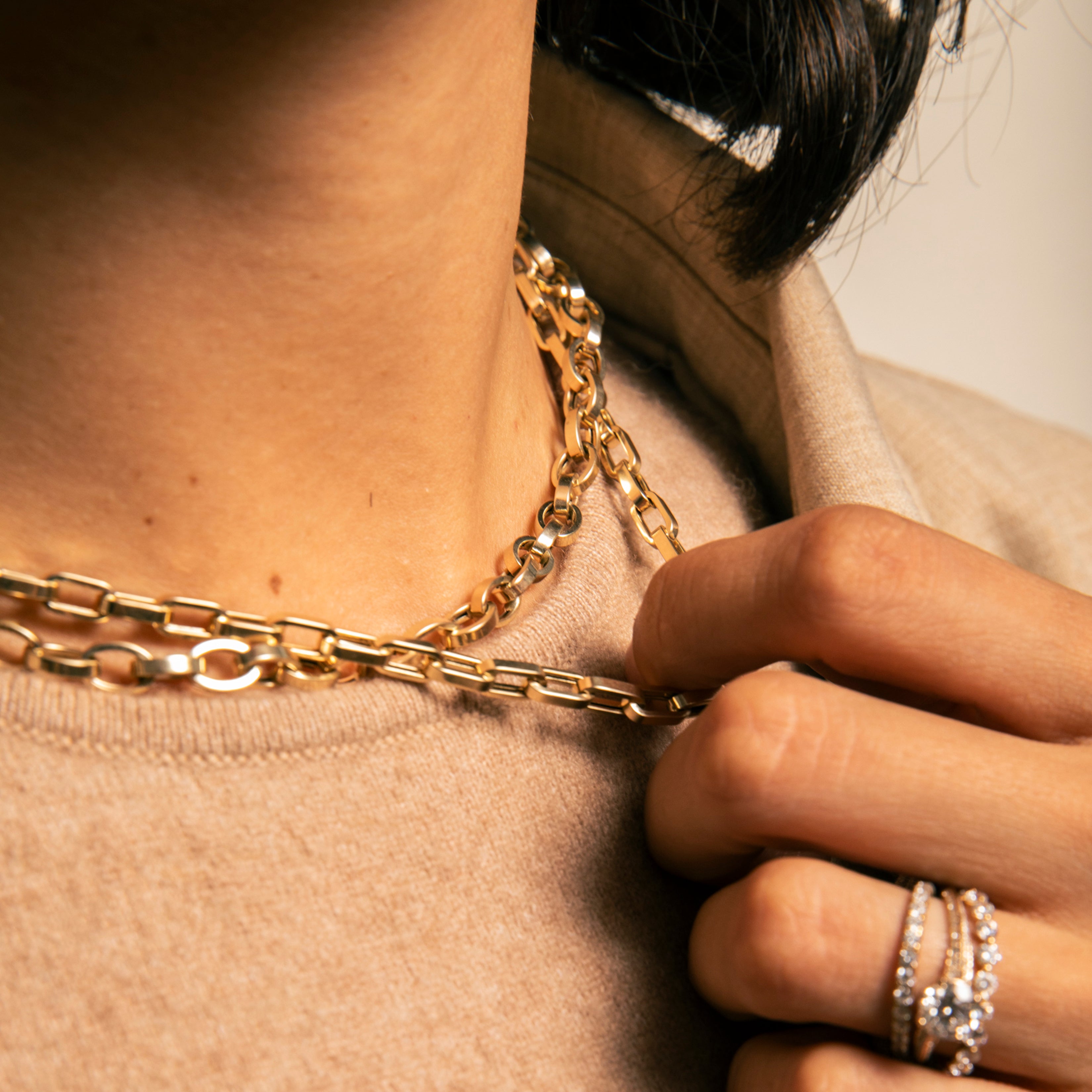 Chunky Flat Oval Chain Necklace