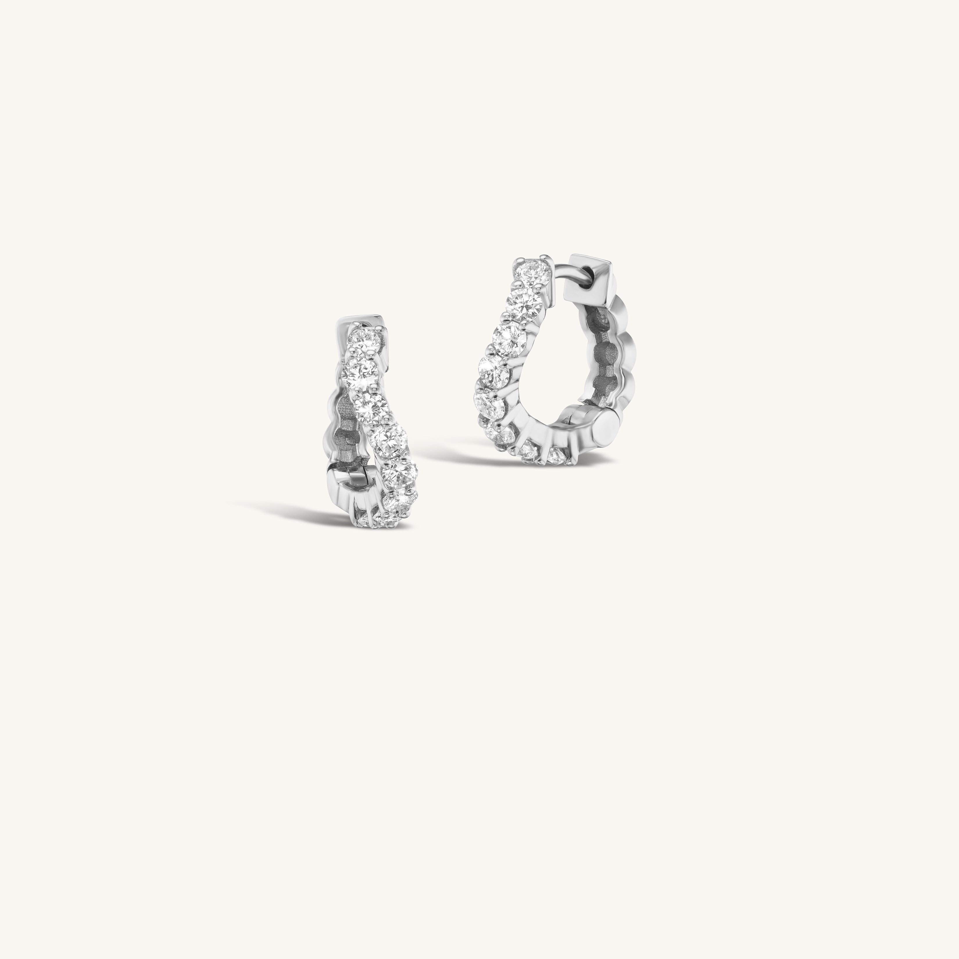 Double Prong Wave Hoop