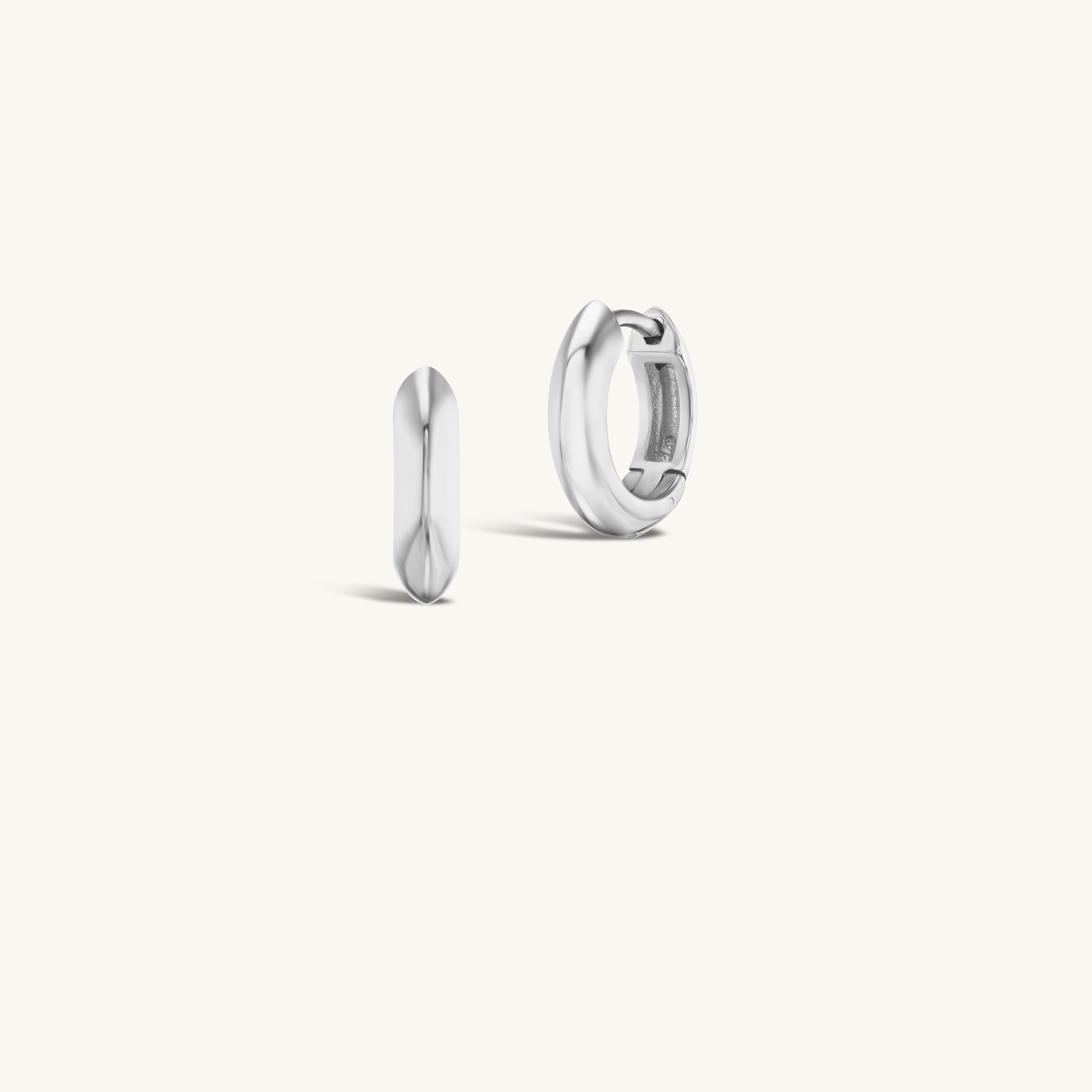 Gold Knife Edge Hoop + Free Mini Round Diamond Charms