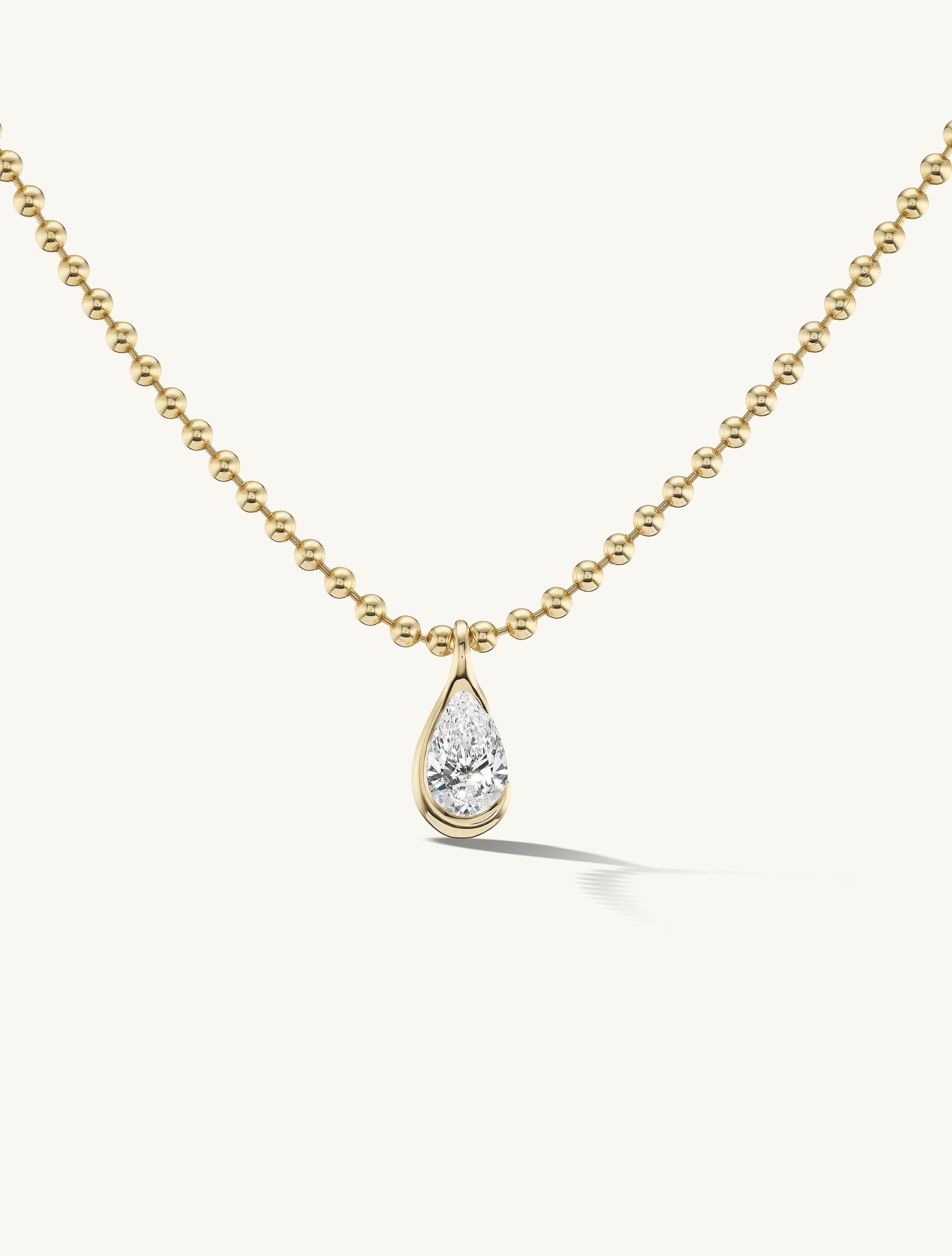 Droplet Pendant Necklace