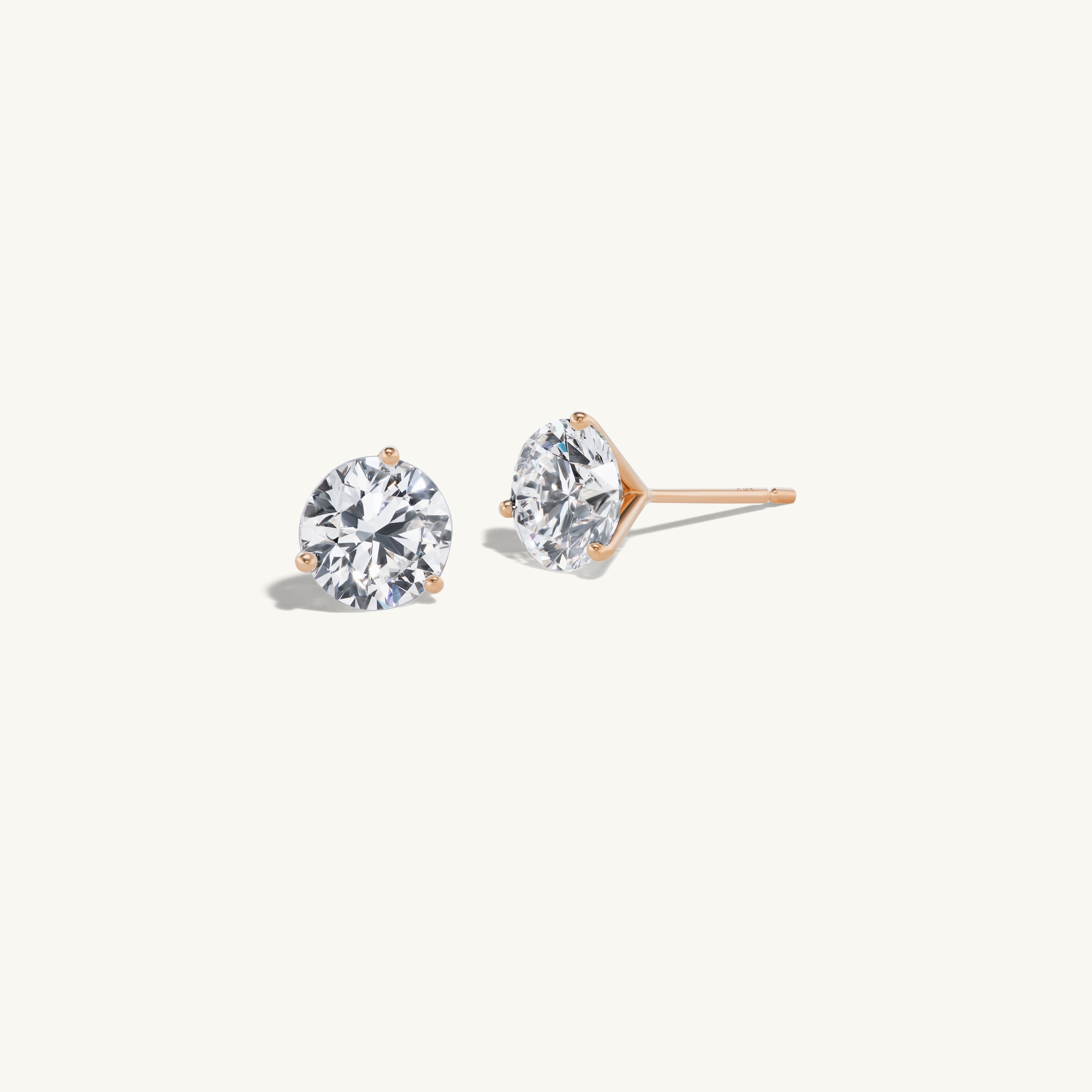 Medium Fluted Stud