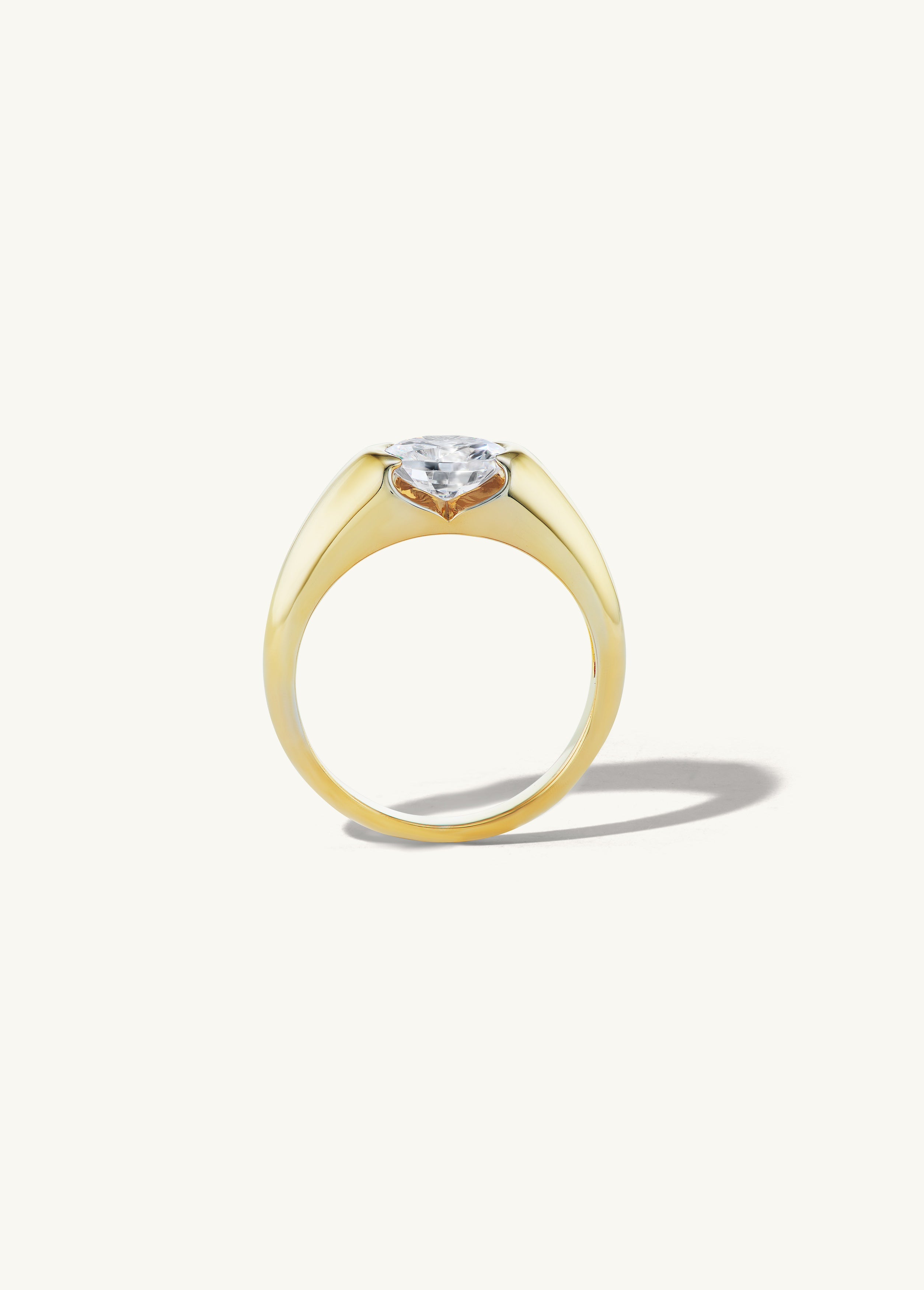 Round Cut Signet Ring