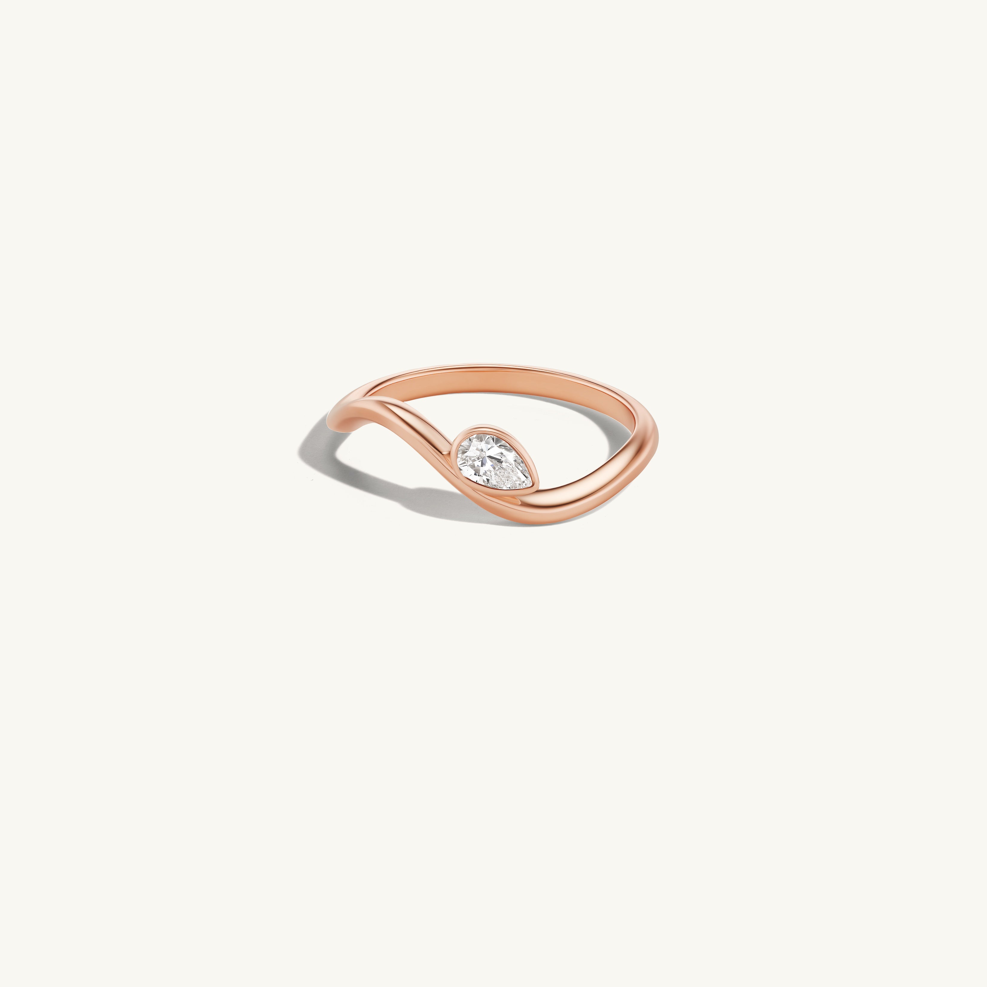 Small Pear Trace Ring