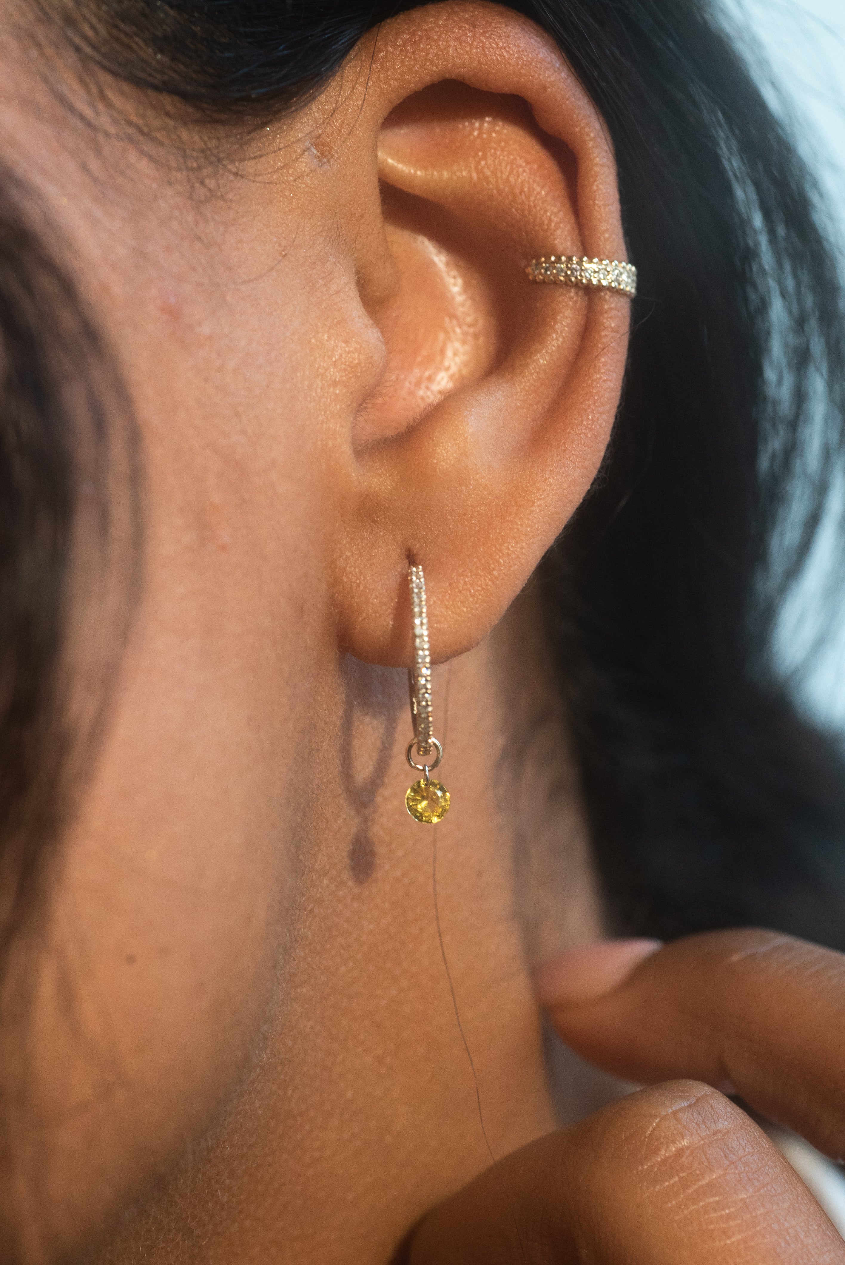 15mm Pave Huggies