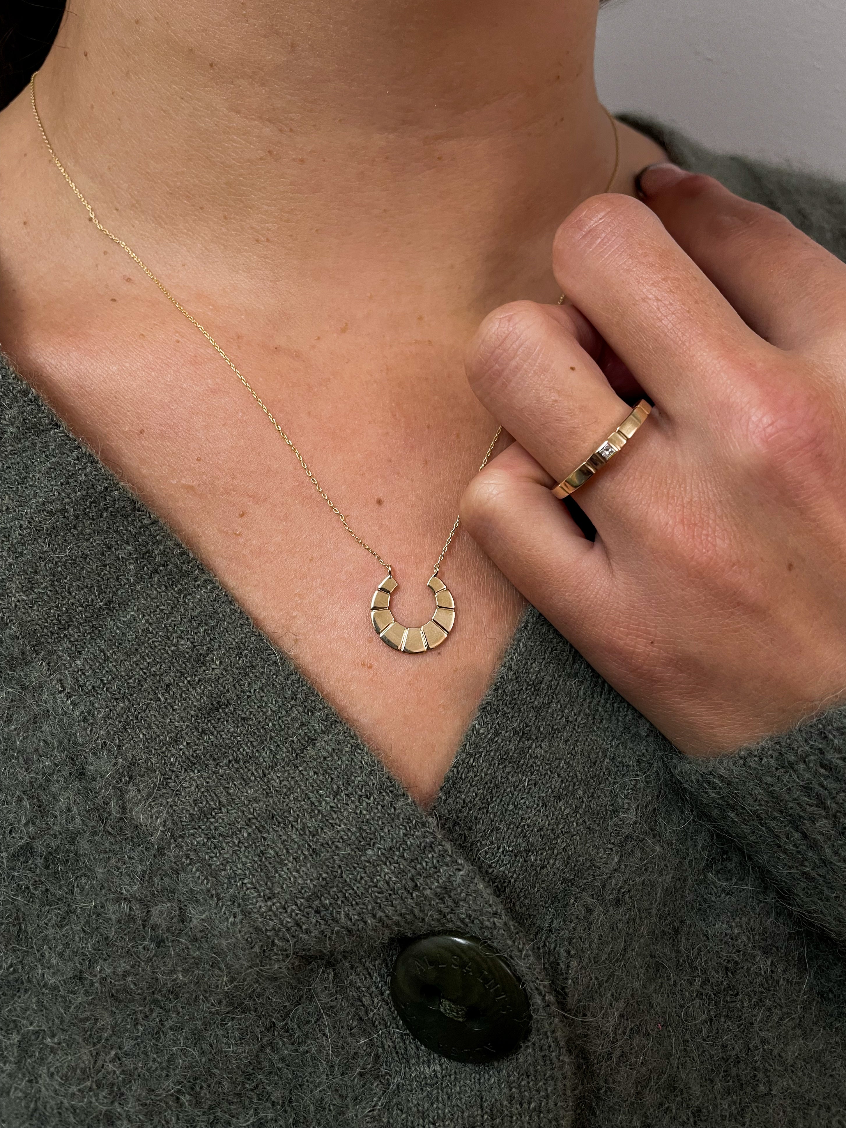 Ridged Spiral Necklace