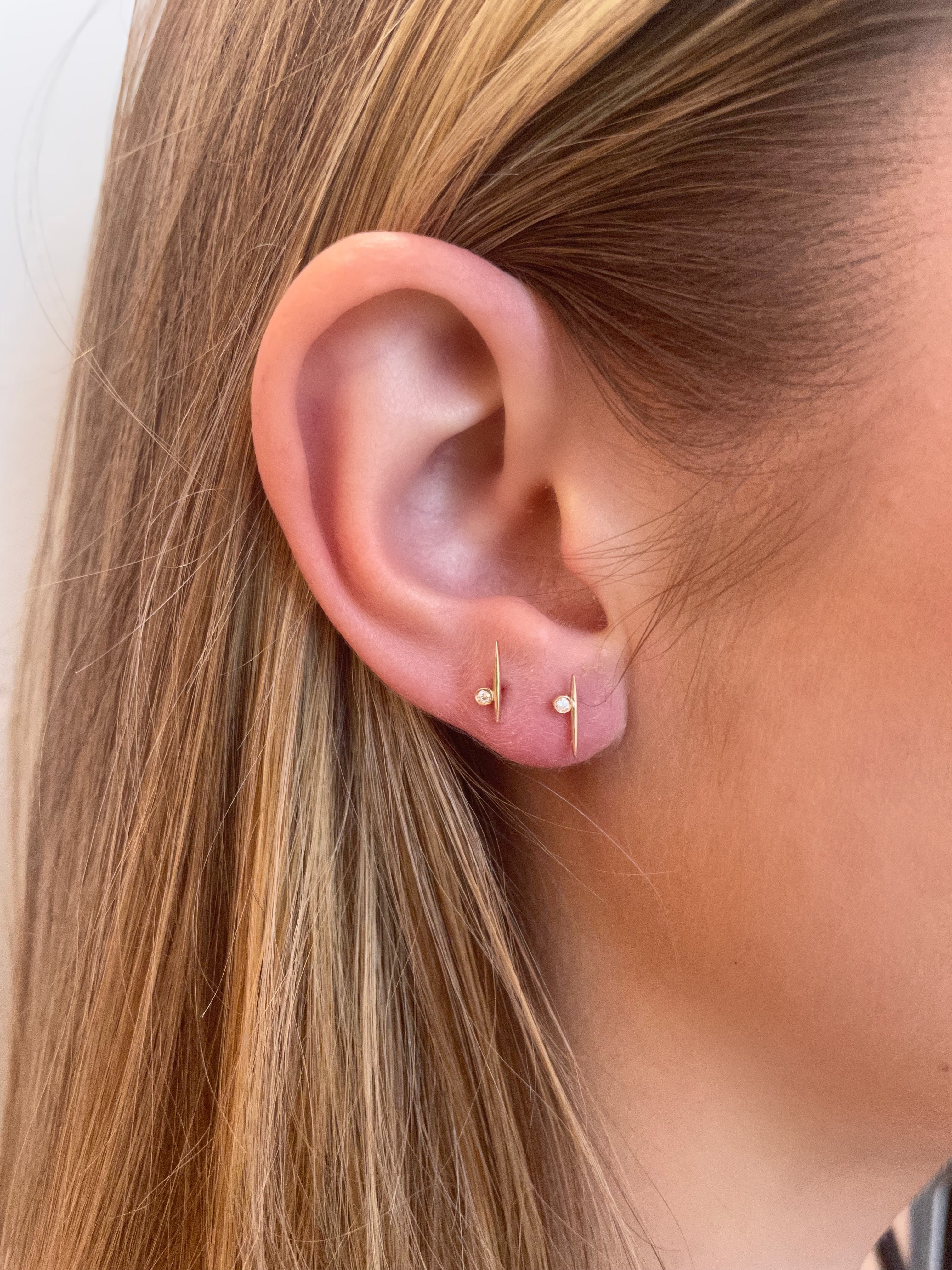 Balance Line Stud