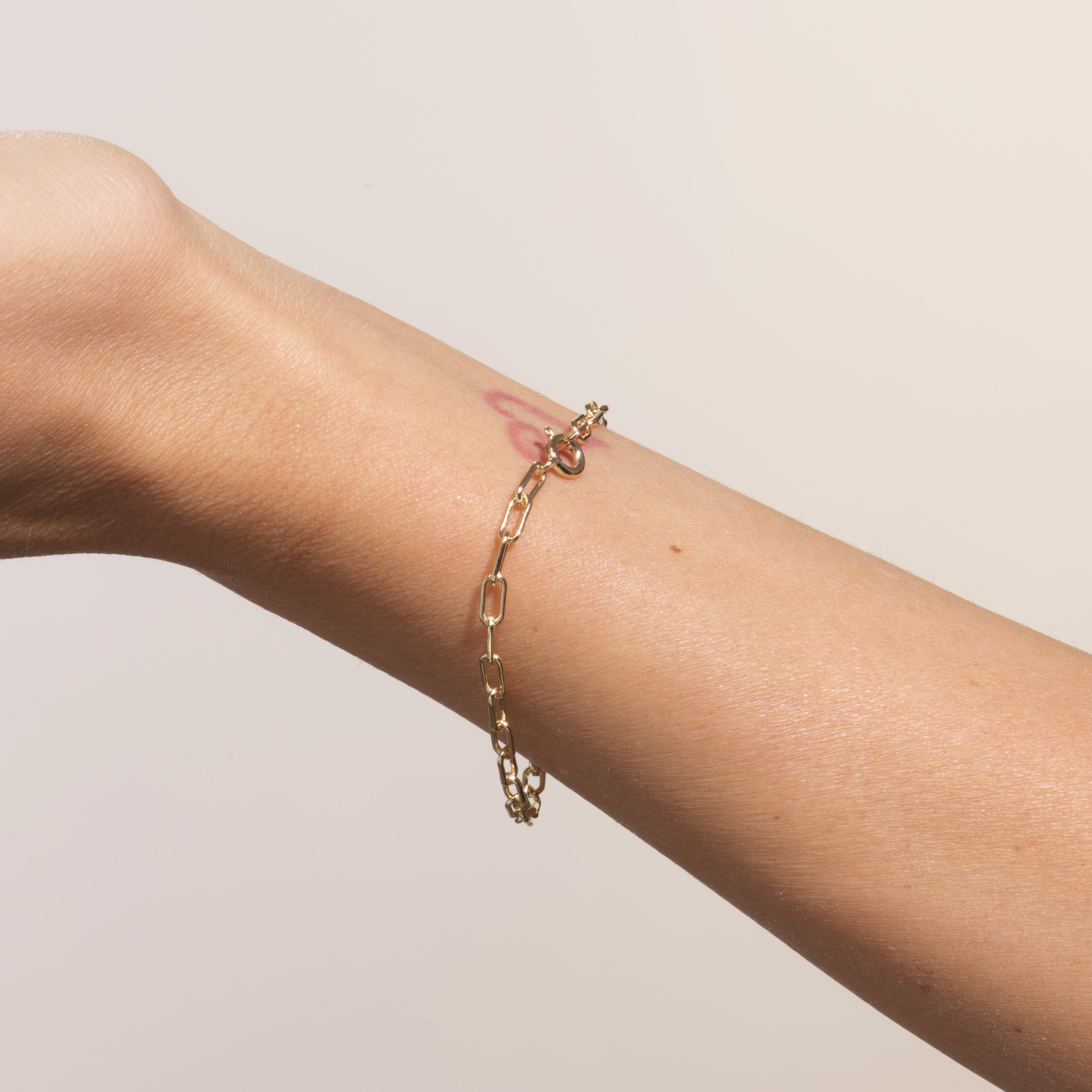 Delicate Oval Chain Bracelet