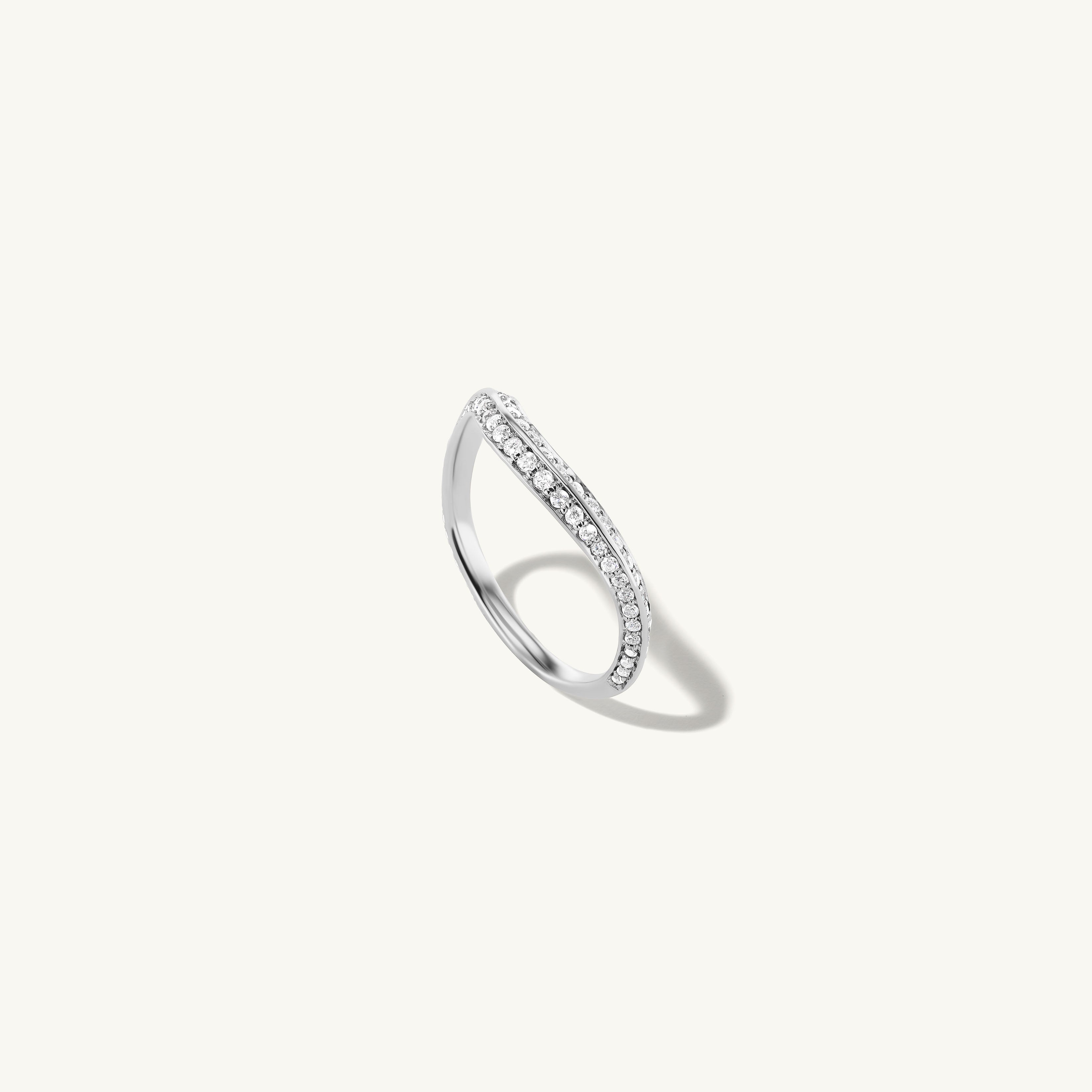 Pave Tidal Band