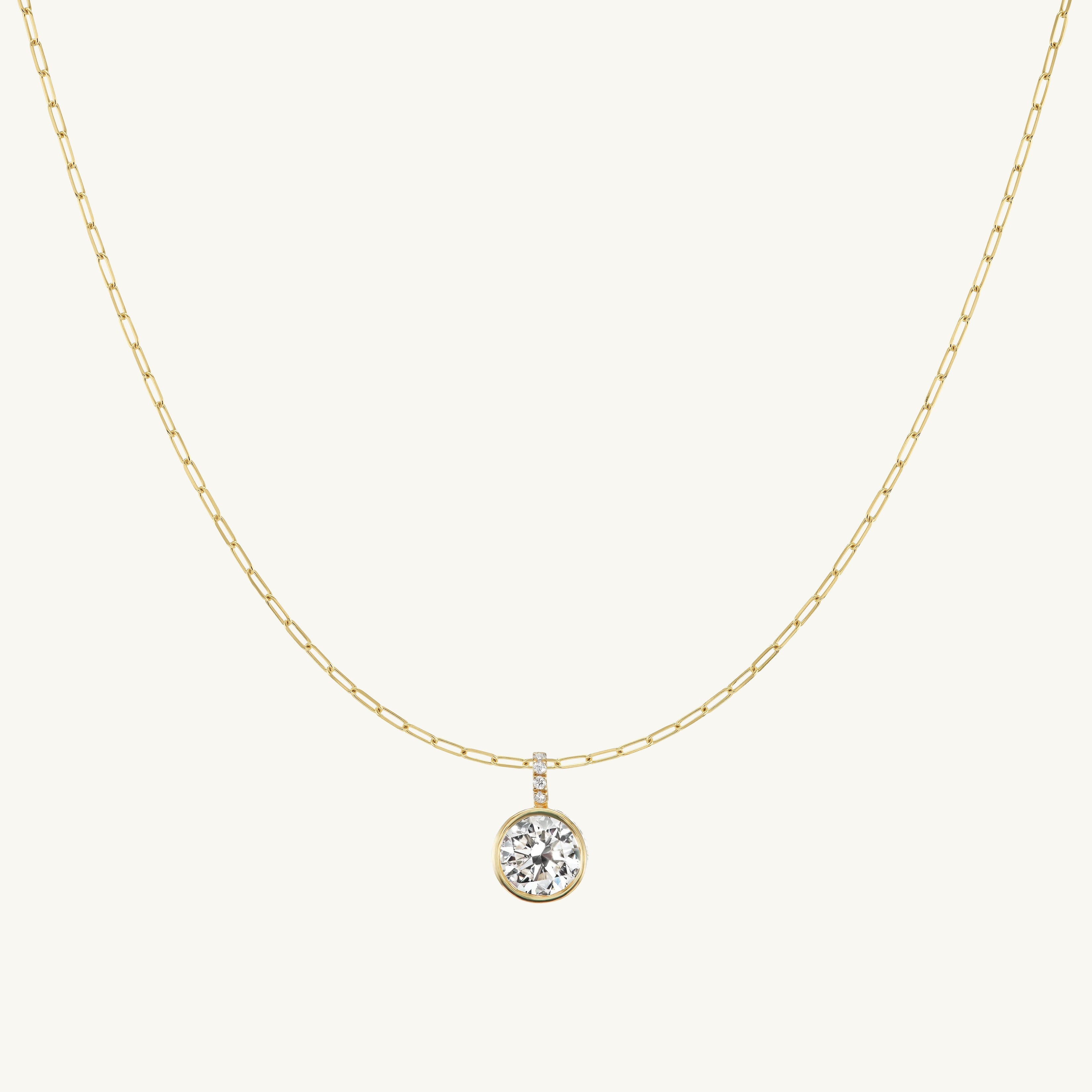 Round Pendant + Free Chain Necklace