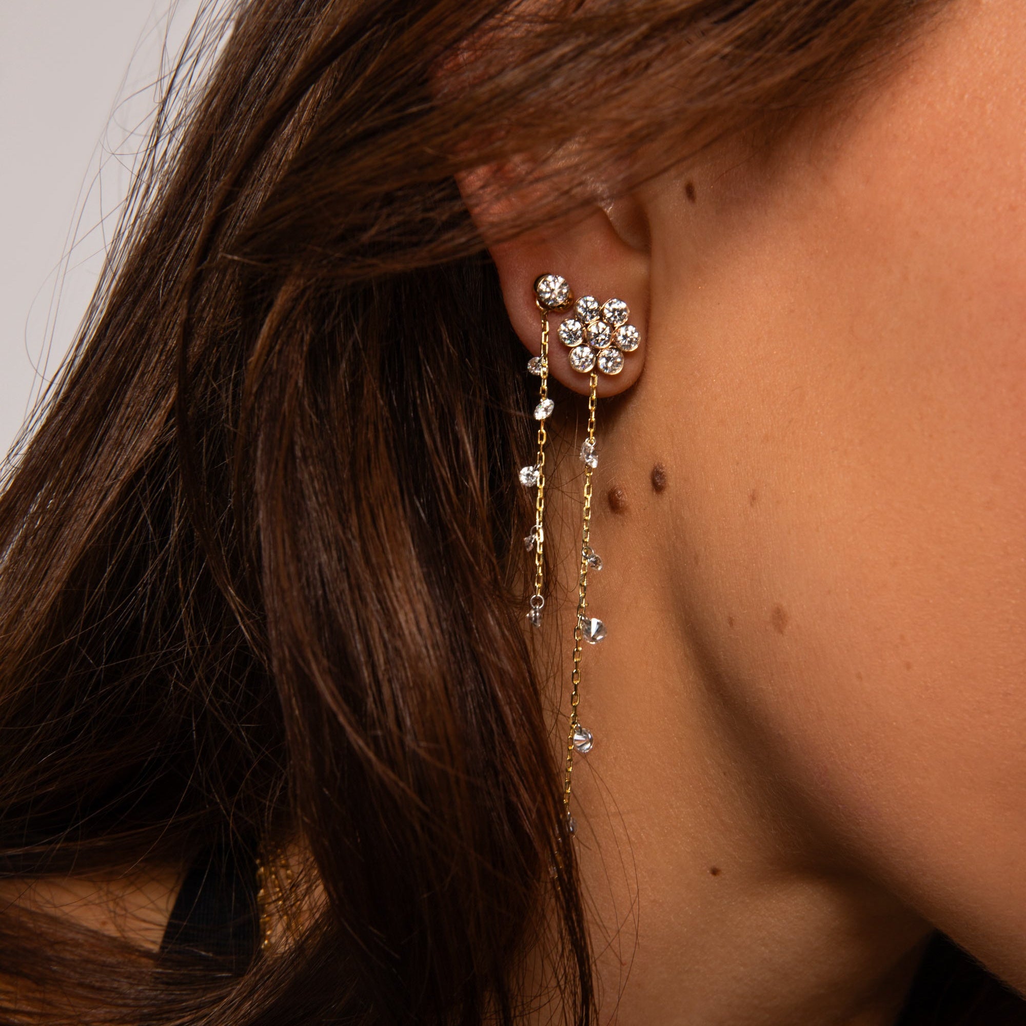 Five Pierced Diamond Dew Charm for Huggies