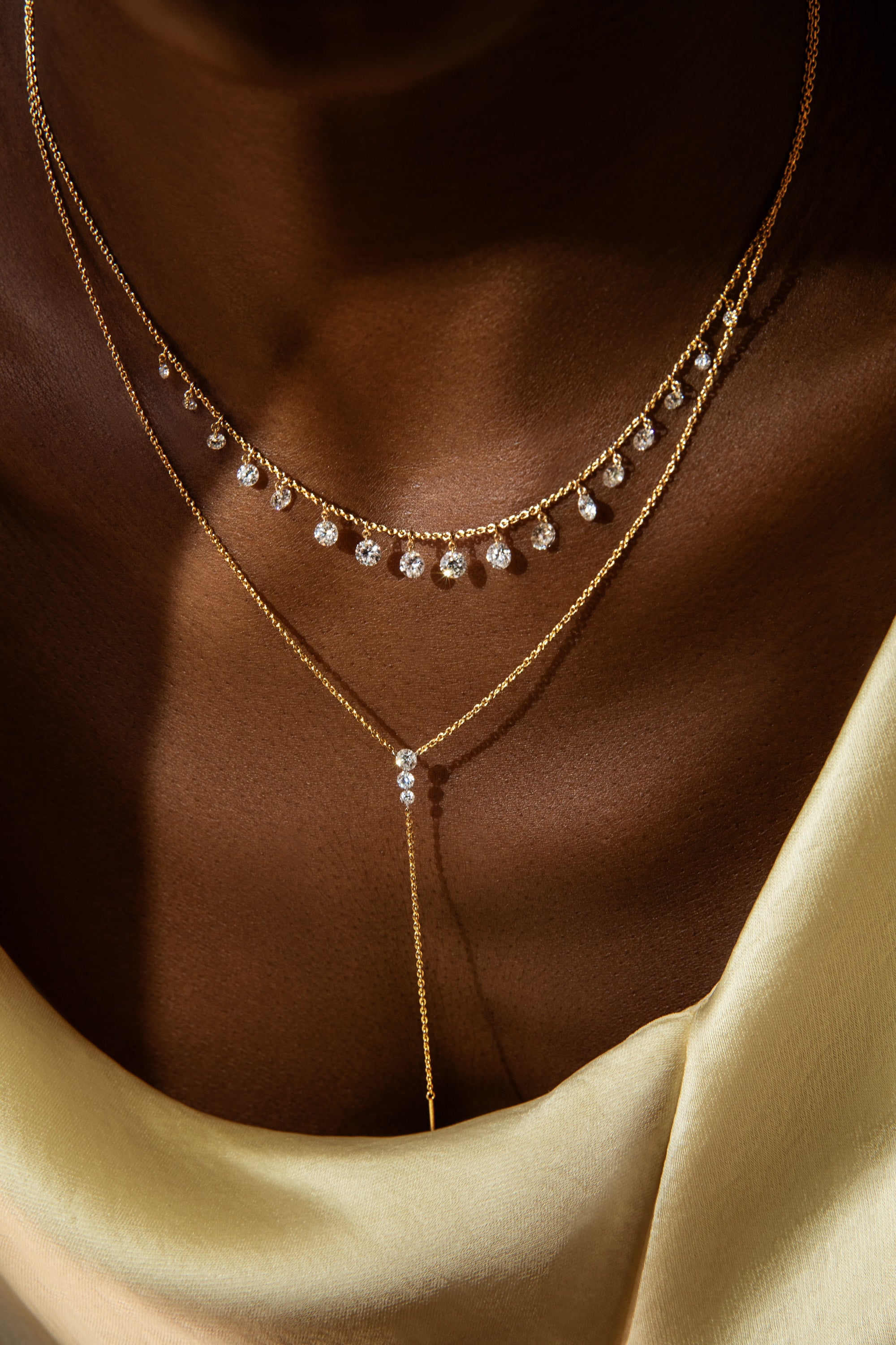 Graduating Pierced Diamond Necklace