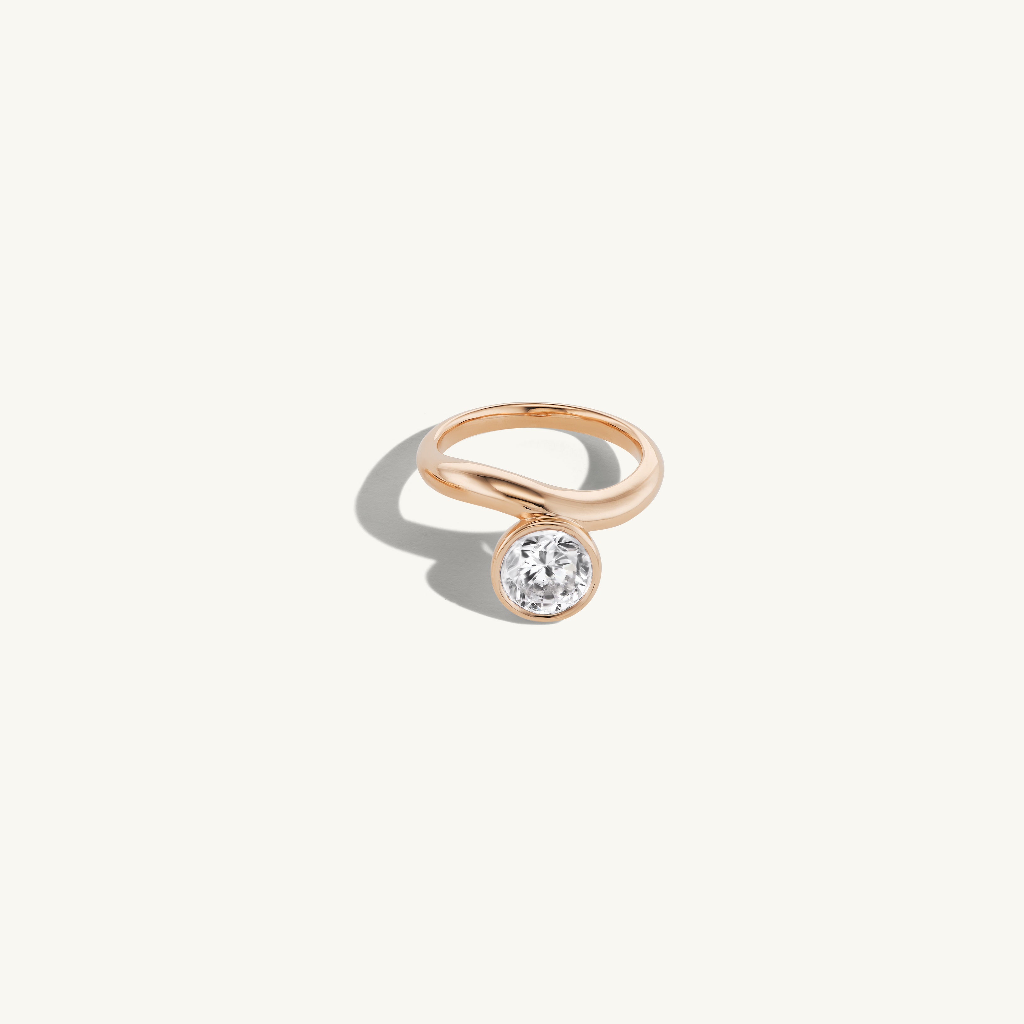 Solo Round Engagement Ring