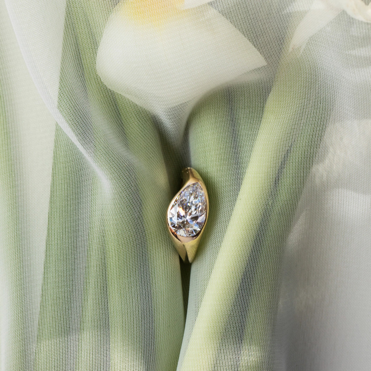 Bubble - Pear, 2CT