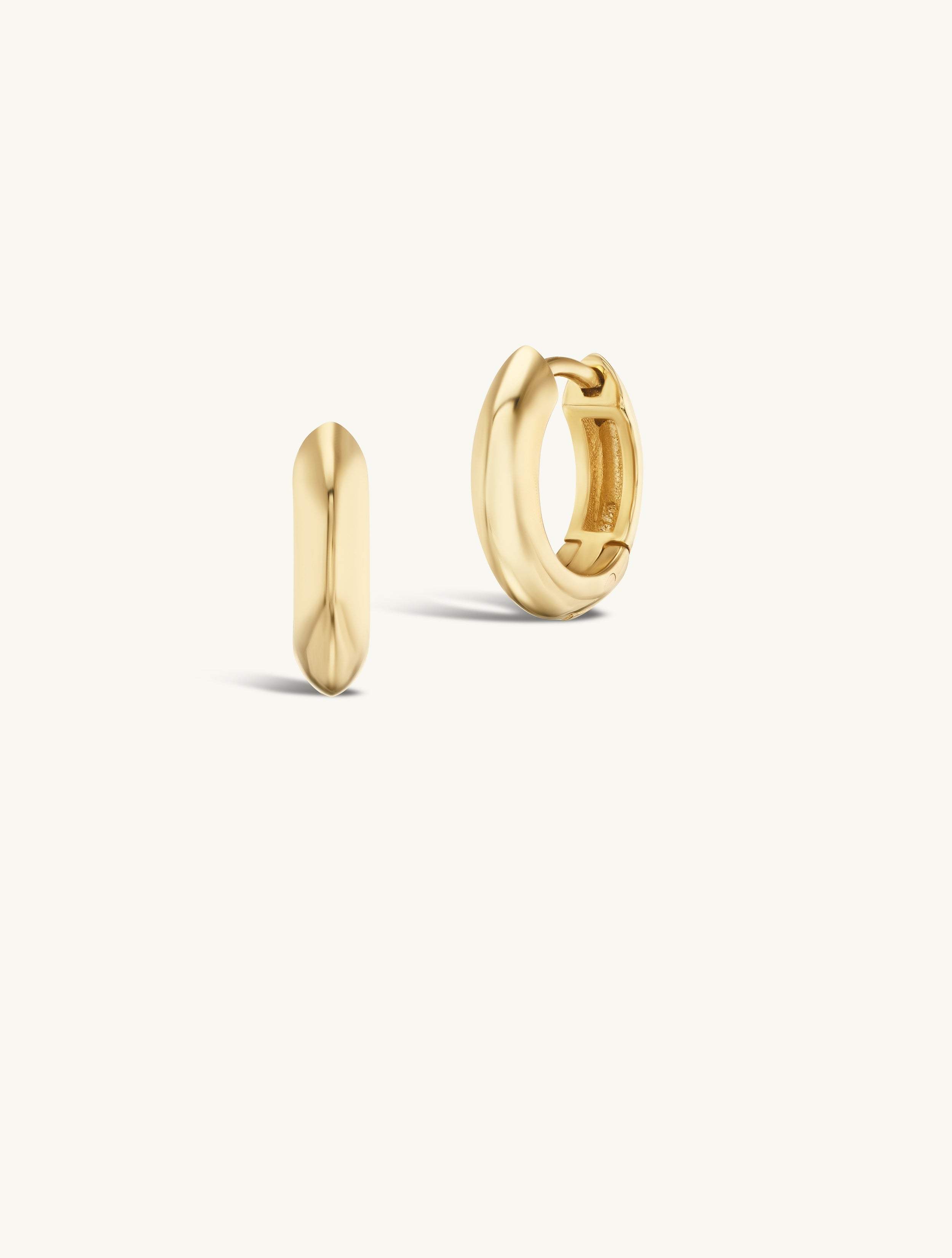 Gold Knife Edge Hoop + Free Mini Diamond Charms