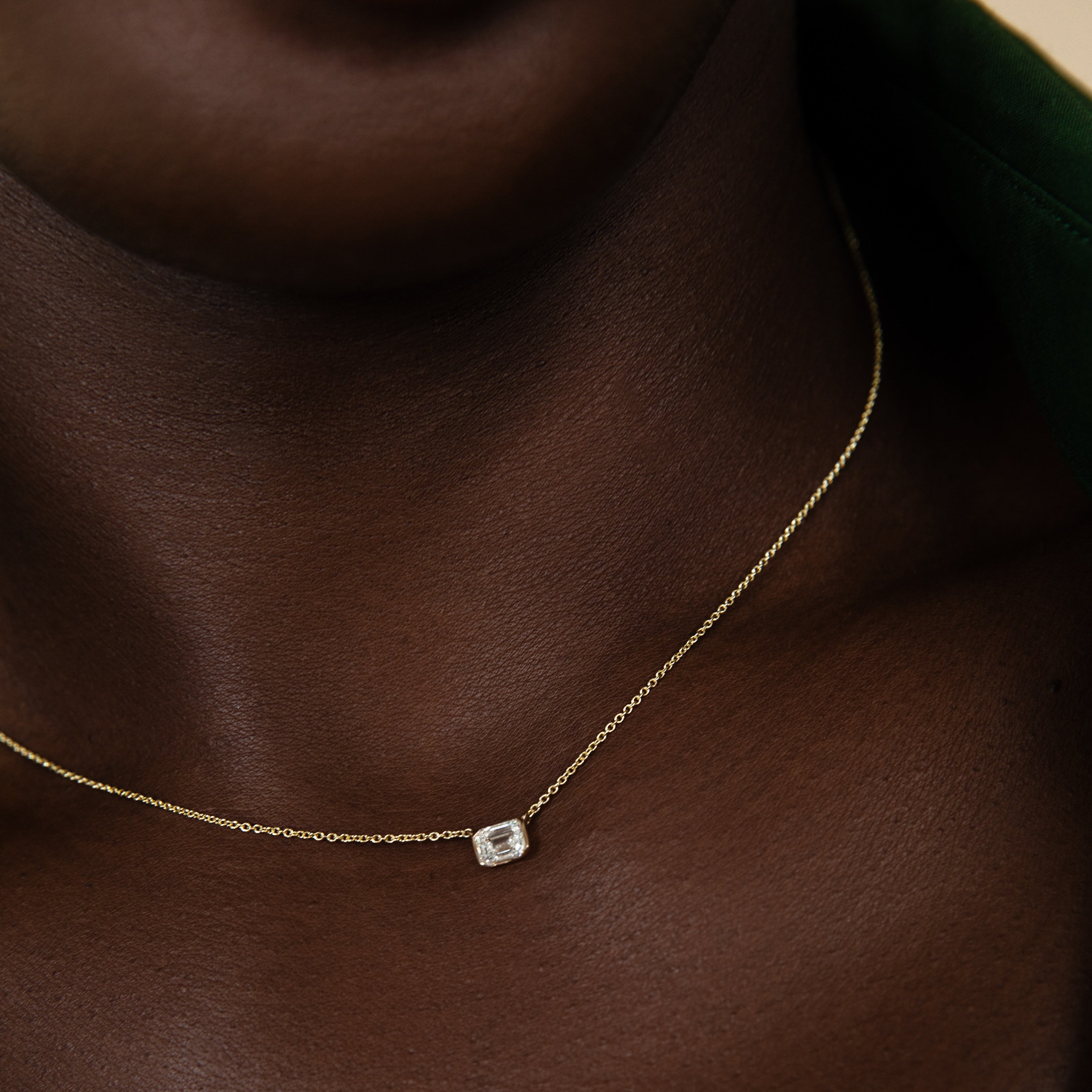 Medium Emerald Sunrise Pendant