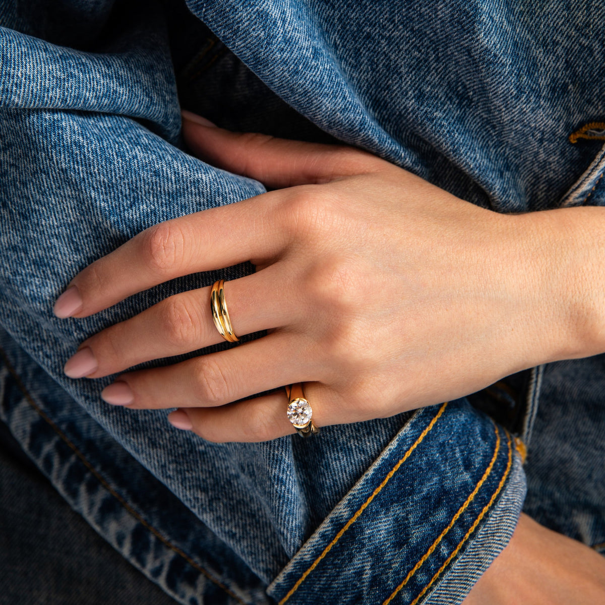 Crossover Round Pinky Ring