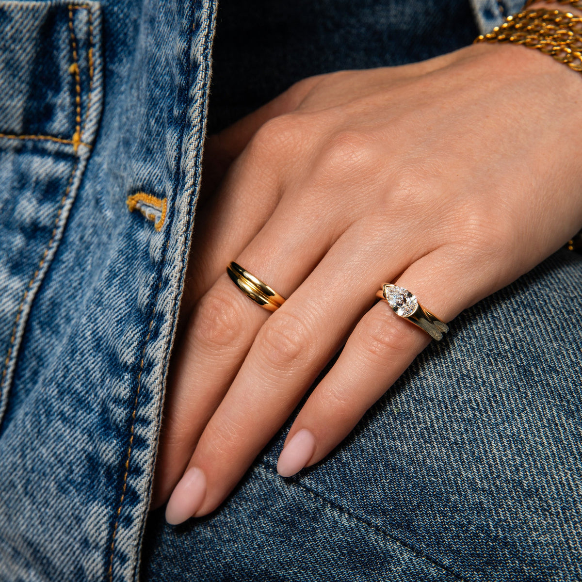 Crossover Pear Pinky Ring