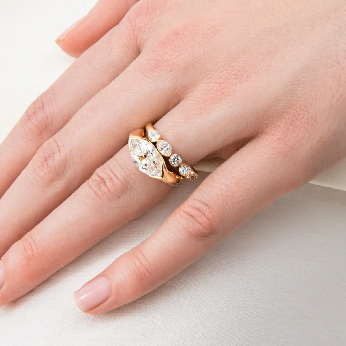Sunset Grooved - Marquise, 2CT